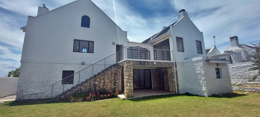 4 Bedroom Property for Sale in Arniston Western Cape